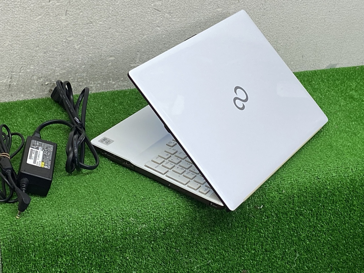 LIFEBOOK ノートPC Intel Core i7 8GB 512GB LIFEBOOK fujitsu lifebook ah series laptop i7第10世代 ノートPC