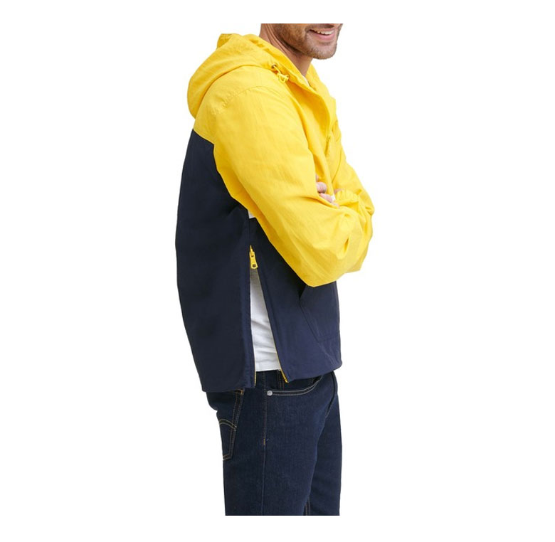 TOMMY HILFIGER（トミー・ヒルフィガー） ナイロン プルオーバー