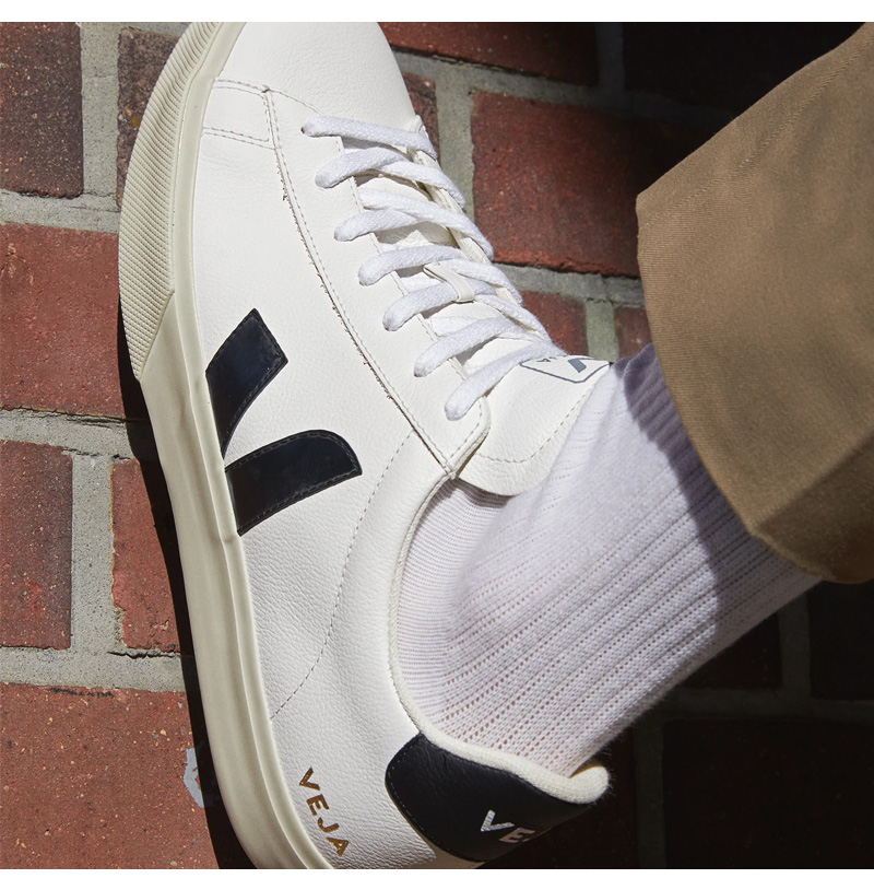 【関税込み】VEJA ローカットスニーカー 01_001.jpg