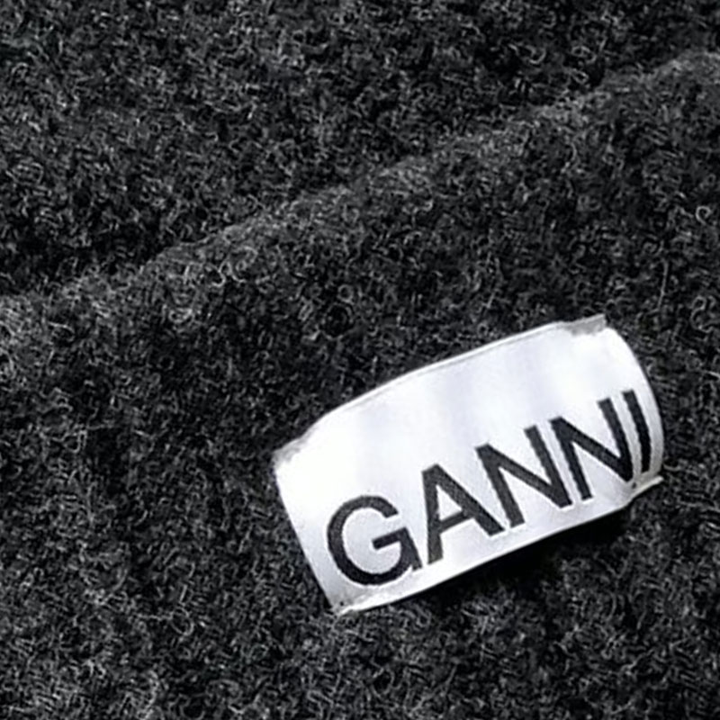 ガニー GANNI A4429 ブラック グレー アイボリー ビーニー ニット帽