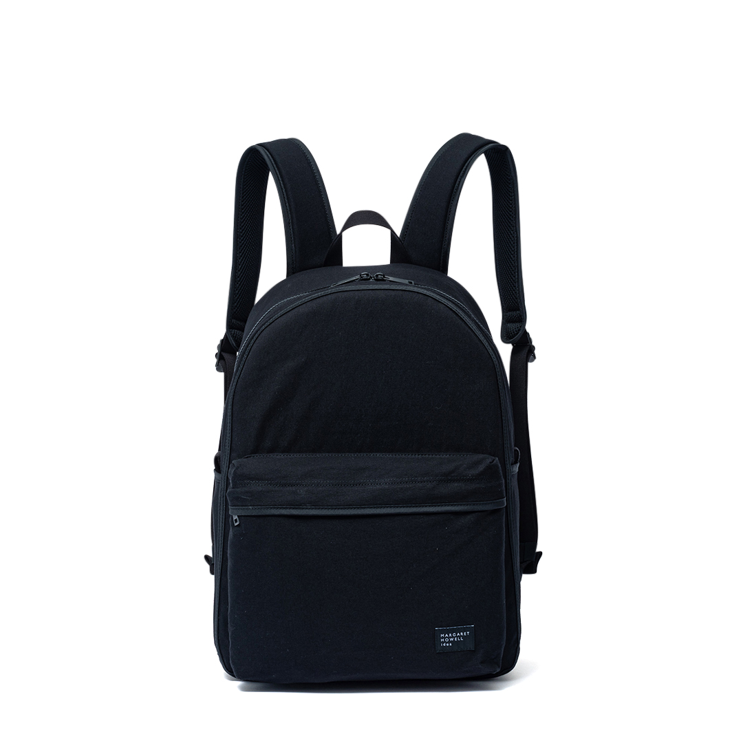 美品 MARGARET HOWELL ブラック バックパック MARGARET HOWELL idea ヴィンテージライク リュック 商品｜THE