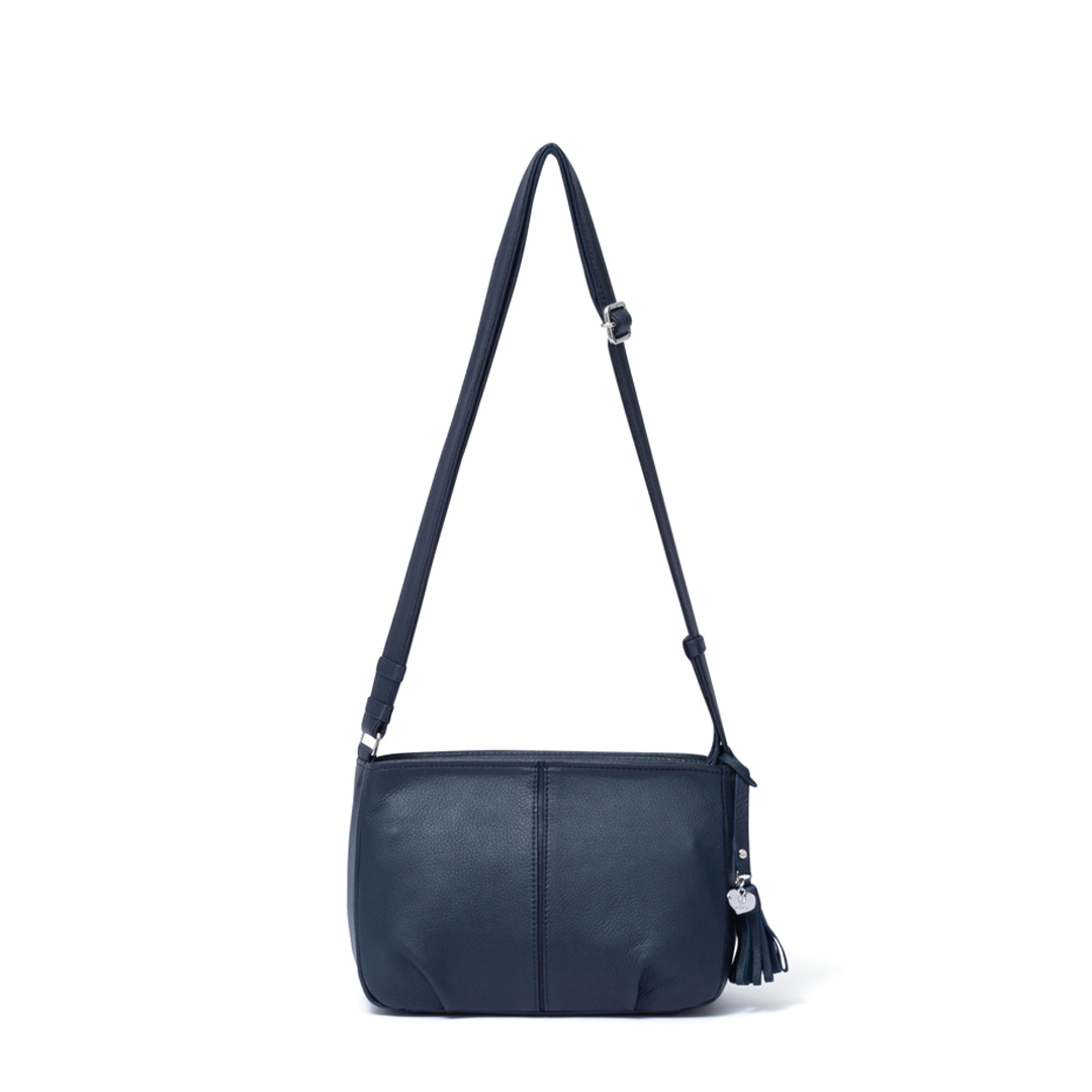 U by ungaro ルテシア 2WAYショルダー　ユーバイ ウンガロ U by ungaro ルイ ショルダー(M) 商品｜THE BAGMANIA