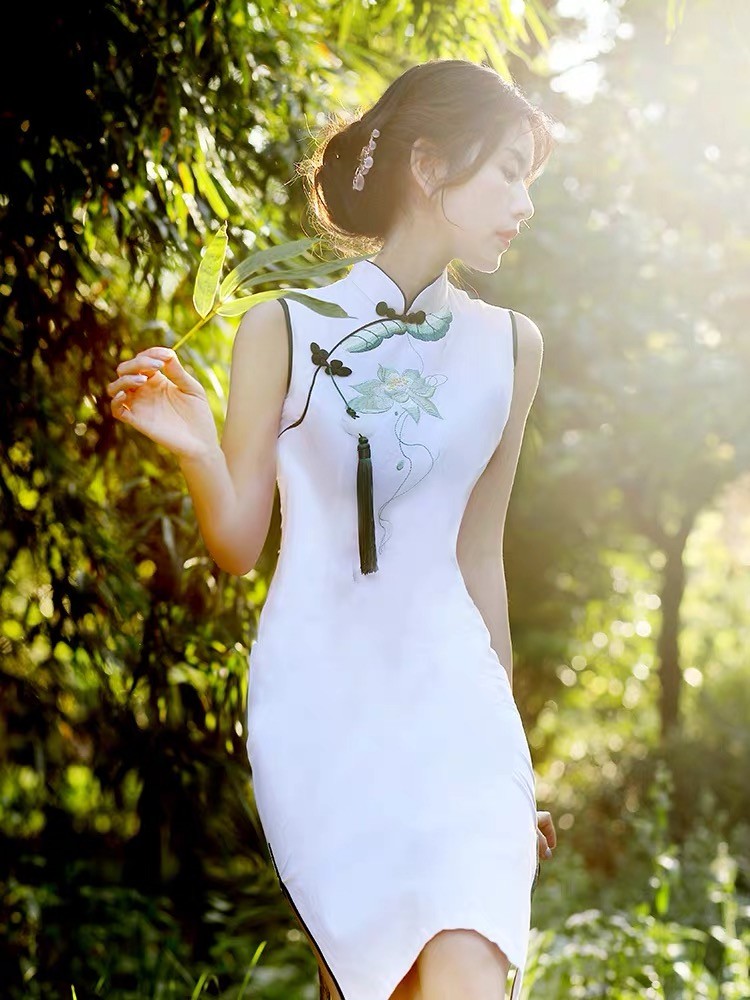 チャイナドレス 半袖 S Xxxl エレガント コスチューム ハロウィン パーティー レトロ ワンピースドレス 上品 優品 古典的 大きサイズ 結婚式 高級感 鶴柄 1周年記念イベントが 鶴柄