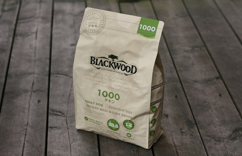 20kg (5kg×4袋) ＞ブラックウッド1000/成犬期〜老齢期の説明 - 通販