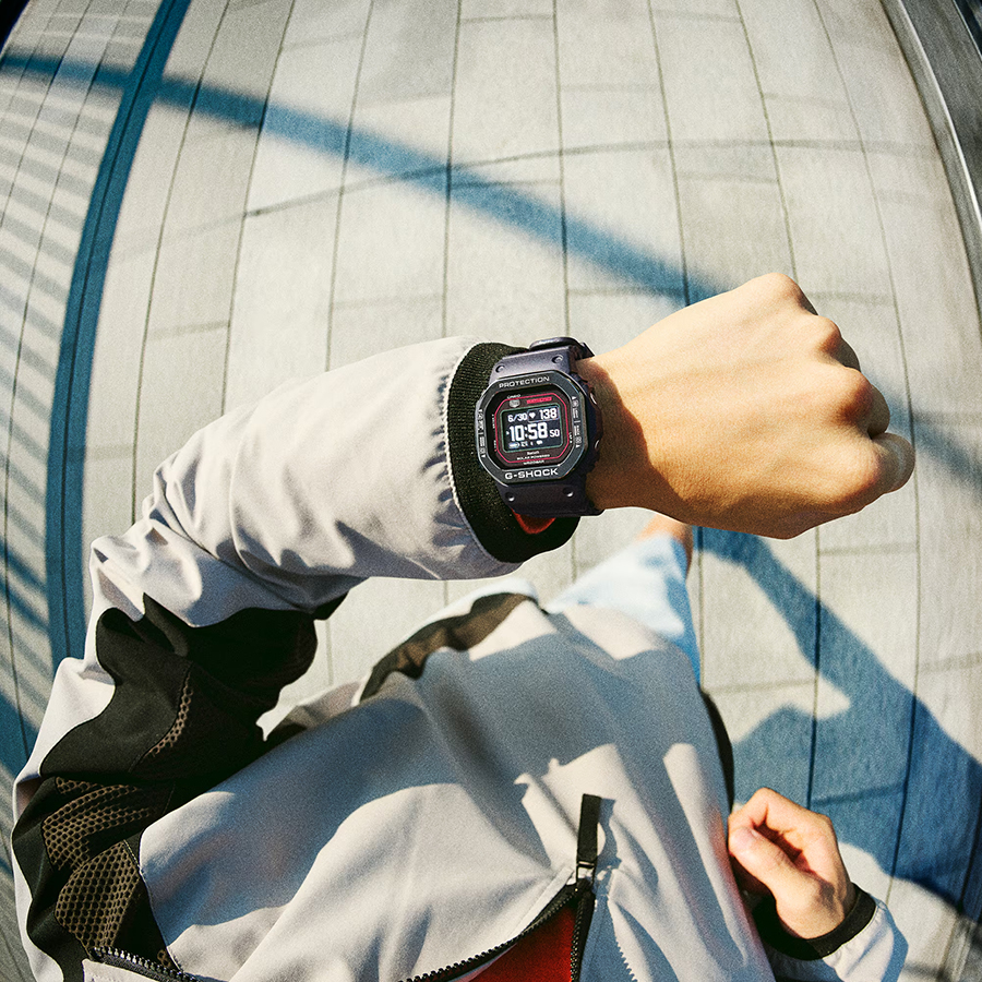 G-SHOCK G-SQUAD 心拍計測 血中酸素レベル計測 DW-H5600MB-1A4JR
