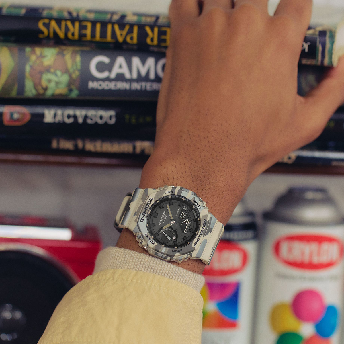 G-SHOCK カモフラージュ ベージュ GA-2100CM-5AJF メンズ 腕時計 電池