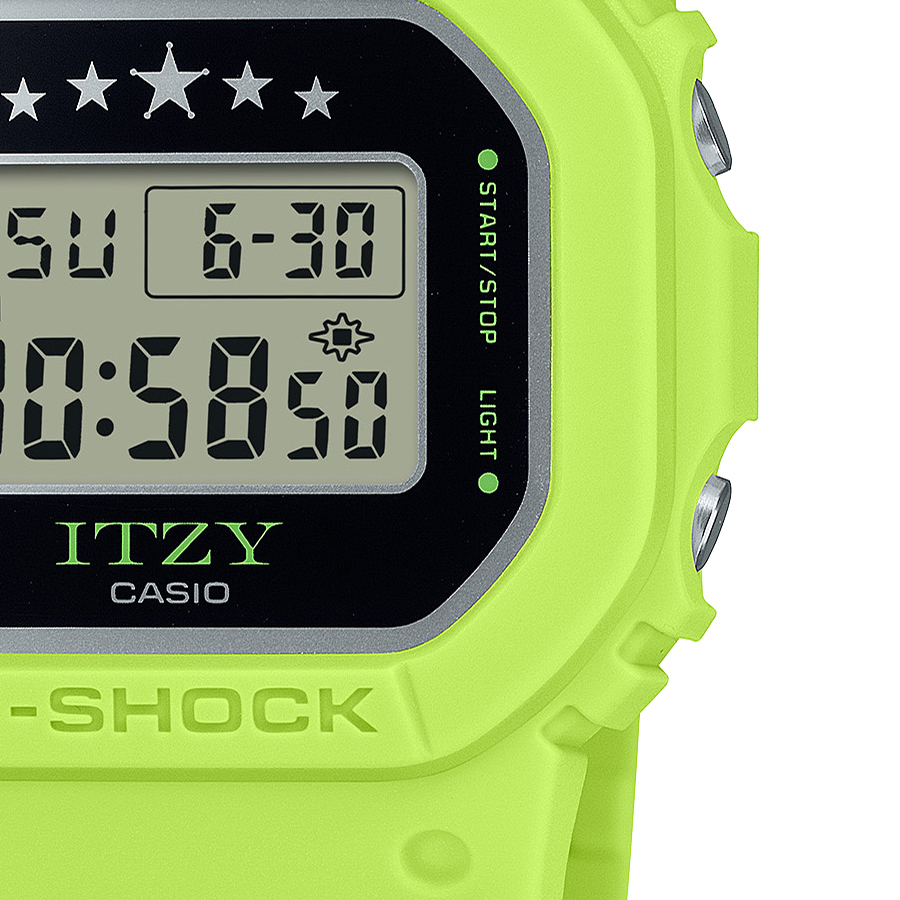 G-SHOCK ミッドサイズ ITZY コラボレーションモデル GMD-S5610IT-4AJR