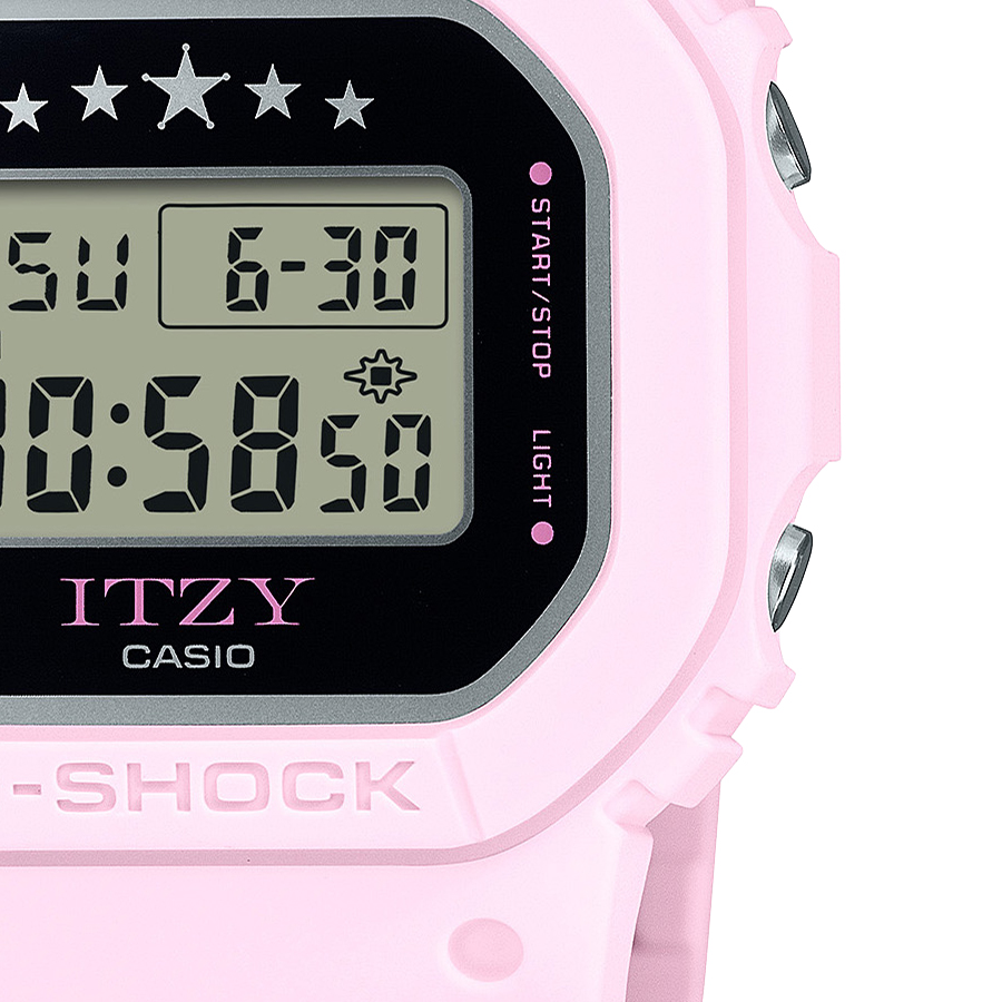 G-SHOCK ミッドサイズ ITZY コラボレーションモデル GMD-S5610IT-4AJR