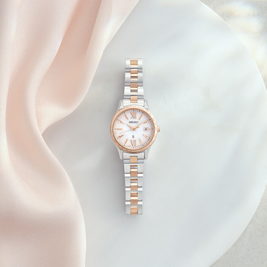 698【美品】SEIKO 時計　ソーラー　レディース　ピンク シルバー　華奢 ブランド誕生30周年を迎える<セイコー ルキア>より、 優しく煌めく