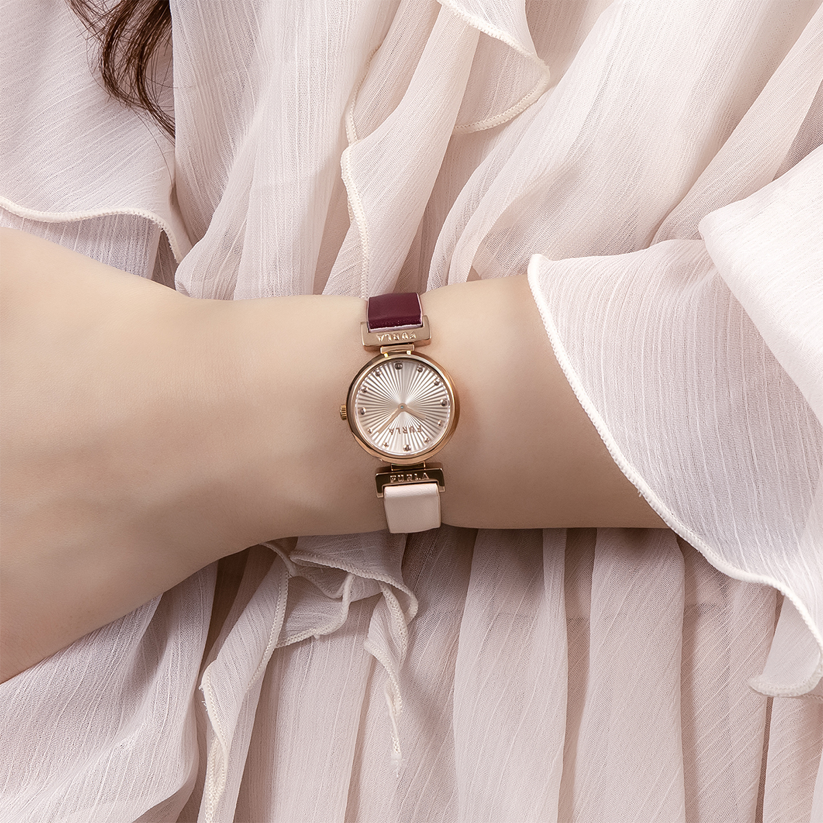 FURLA（フルラ） ツイスト 2針 WW00069004L3 レディース 腕時計