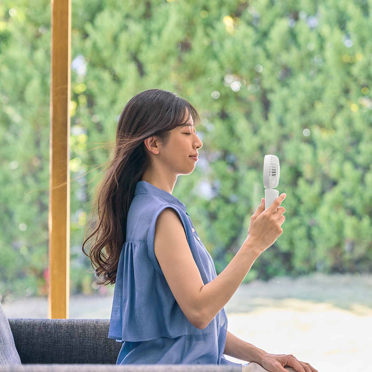 リズム ハンディファン スヌーピー 扇風機 大風量 3way カラビナ付き ホワイト 静音 卓上 小型 Silky Wind Mobile 4 9ZF042MS03 | RHYTHM（時計） | 12