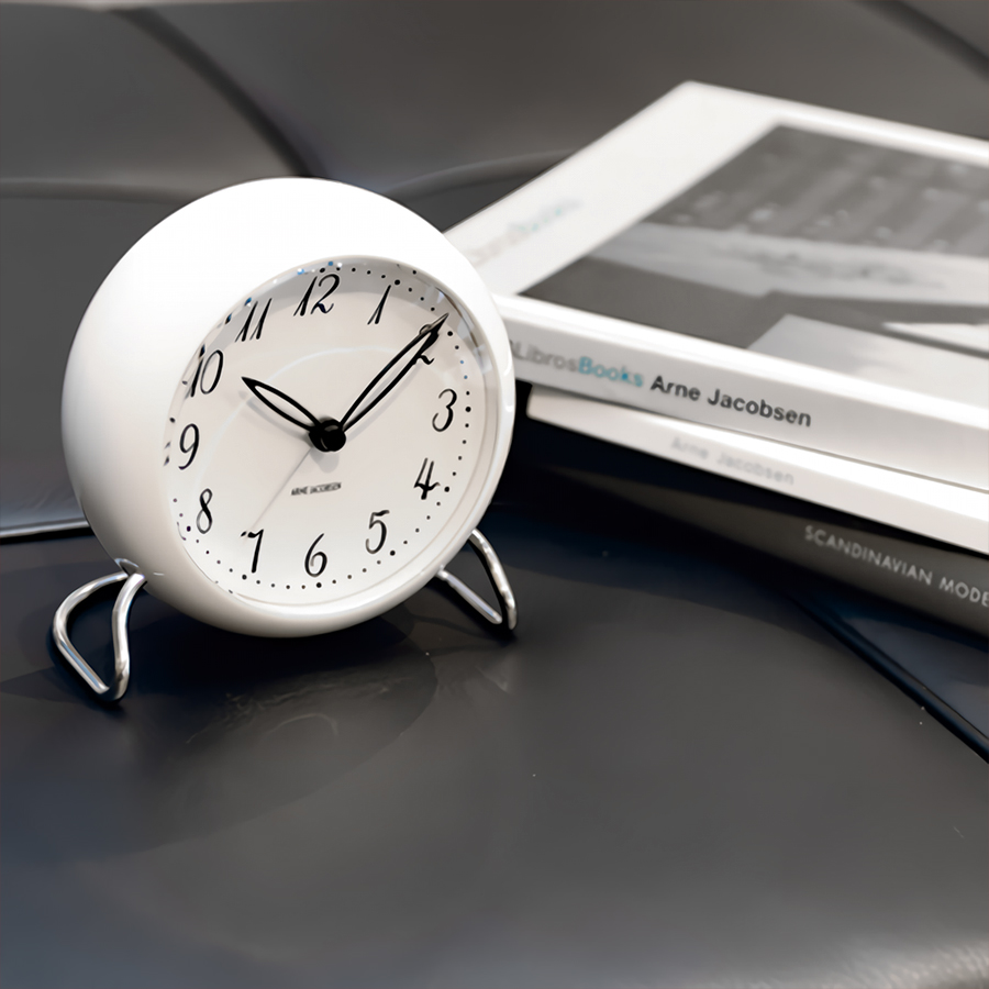 ARNE JACOBSEN（アルネ ヤコブセン） LK 目覚まし時計 置時計 テーブル