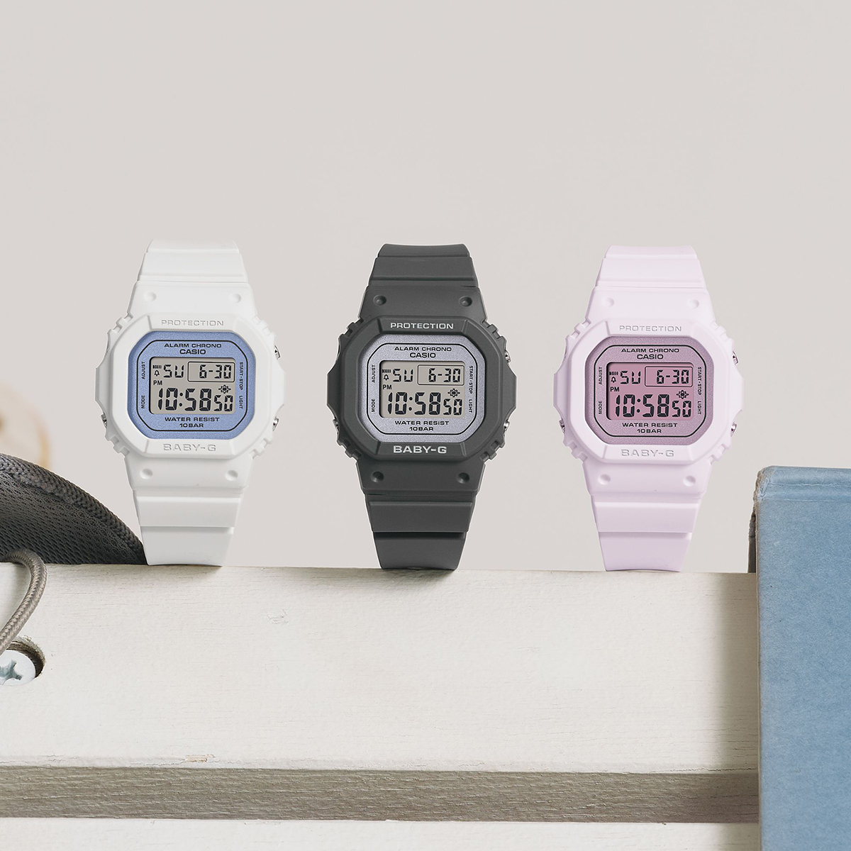 ホワイトのBaby　Gメンズ、レディース兼用　電池式現在は、電池切れにて、新しく購入した為、お譲りします。使用時は電池交換して下さいね。保証期間後、3年有ります。購入時5年保証期間でした。使用感は有りますが、奇麗に使っていました。大切に使ってくださる方に、お譲りしたいです。 BABY-G プレイフルハーツシリーズ BGA-10-7AJF レディース 電池式