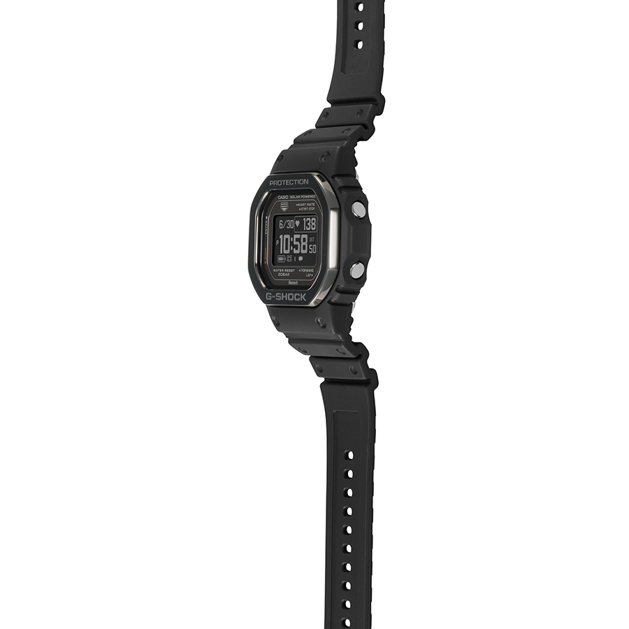 G-SHOCK G-SQUAD 心拍計測 血中酸素レベル計測 DW-H5600MB-1JR メンズ