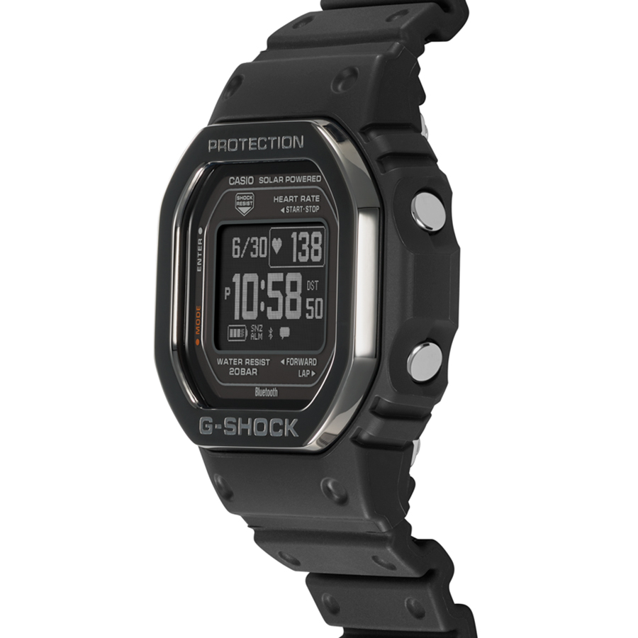 G-SHOCK G-SQUAD 心拍計測 血中酸素レベル計測 DW-H5600MB-1JR メンズ