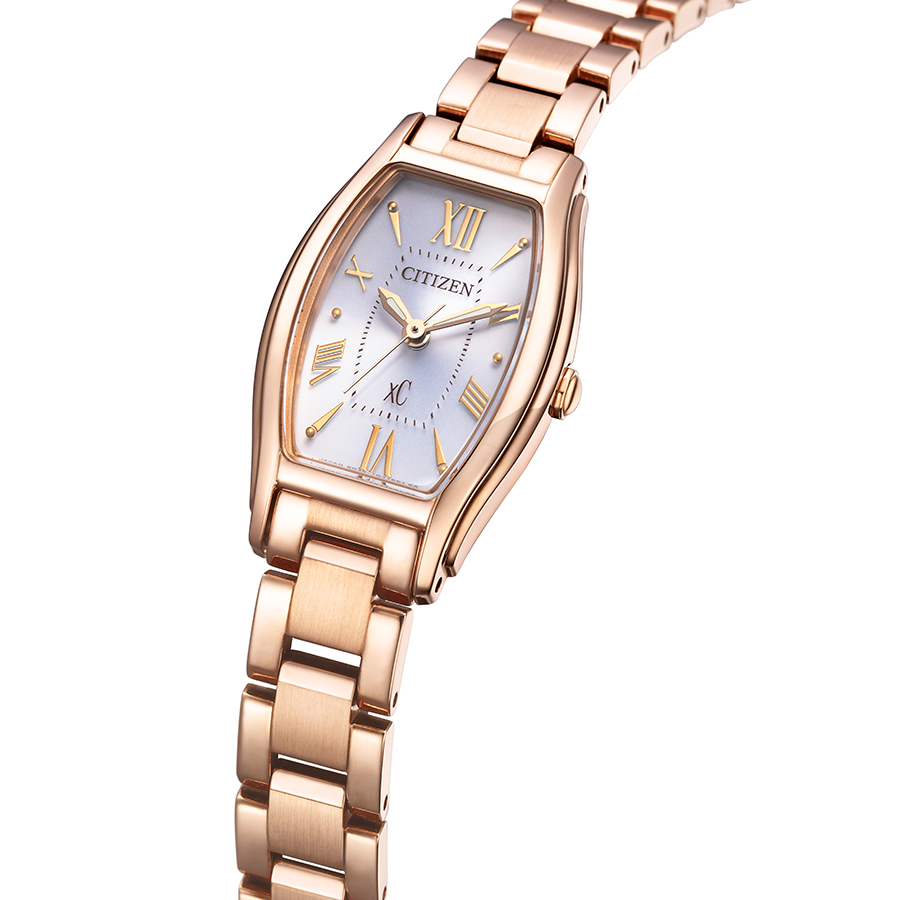 極美品 CITIZEN クロスシー ソーラー式　腕時計 デイト ピンクゴールド XC シチズン xC クロスシー ベーシックコレクション EW5543-54A