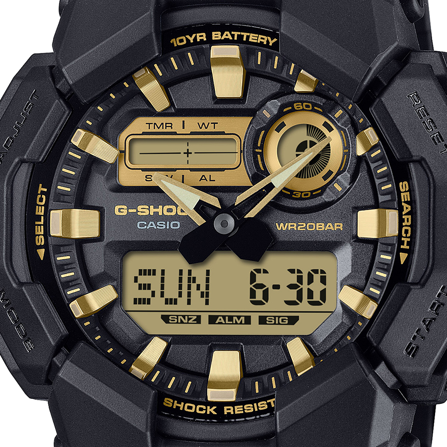 G-SHOCK 8月8日発売 ブラック&ゴールド 10年バッテリー ビッグ
