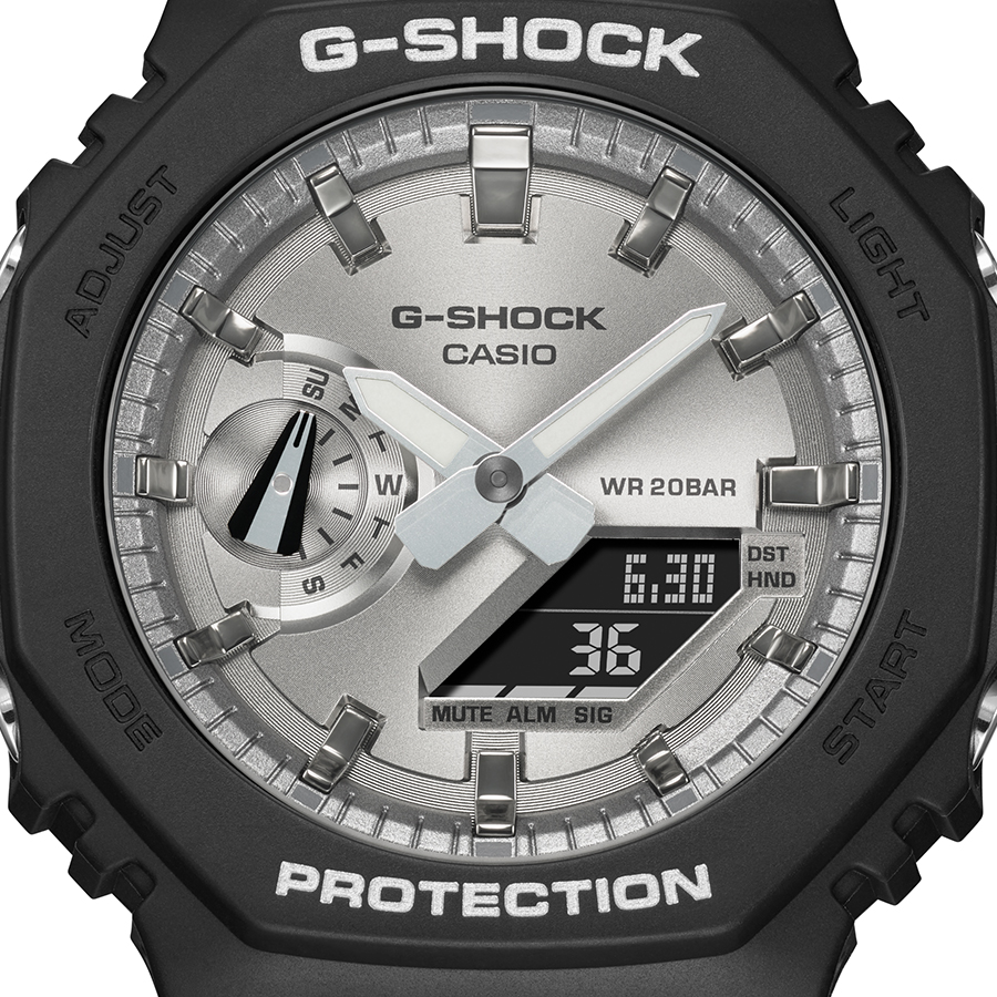 新品未使用品　CASIO G-SHOCK GA-2100SB-1 シルバー G-SHOCK メタリックダイアル シルバー GA-2100SB-1AJF メンズ