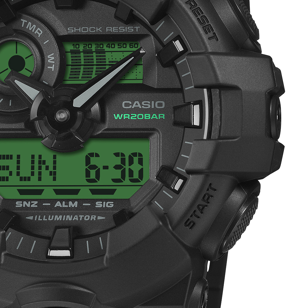 G-SHOCK ブラック&エレクトログリーン GA-700BEG-1AJF メンズ 腕時計