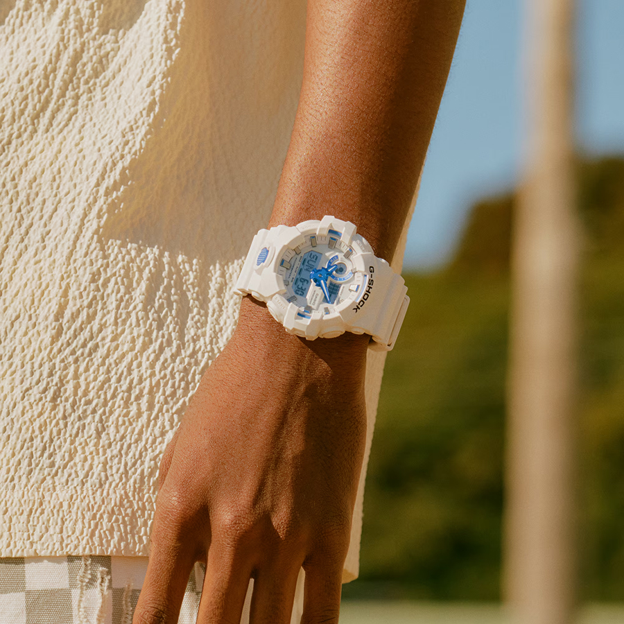 G-SHOCK HIDDEN GLOW 夏の海 夜光虫 ブルー 蓄光フェイス GA-700HDS