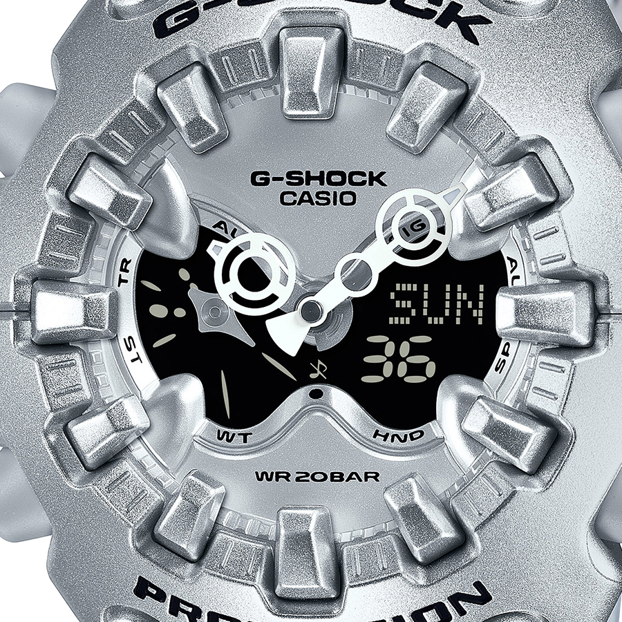 G-SHOCK GA-V01A メタリックシルバー GA-V01A-8AJF メンズ