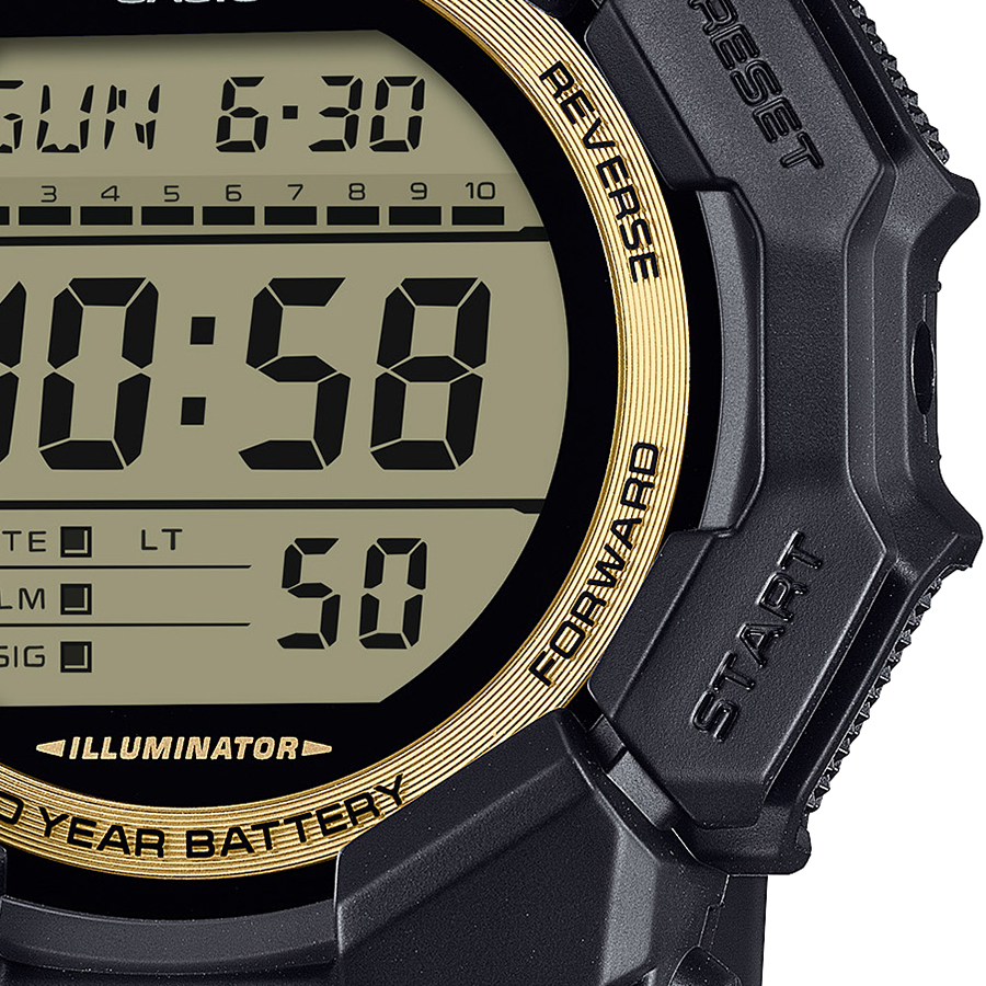 G-SHOCK ブラック&ゴールド 10年バッテリー ビッグケース GD-010GB