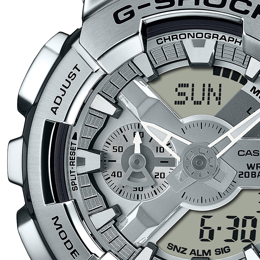 G-SHOCK メタルカバード 110シリーズ メタルバンドモデル GM-110D-8AJF
