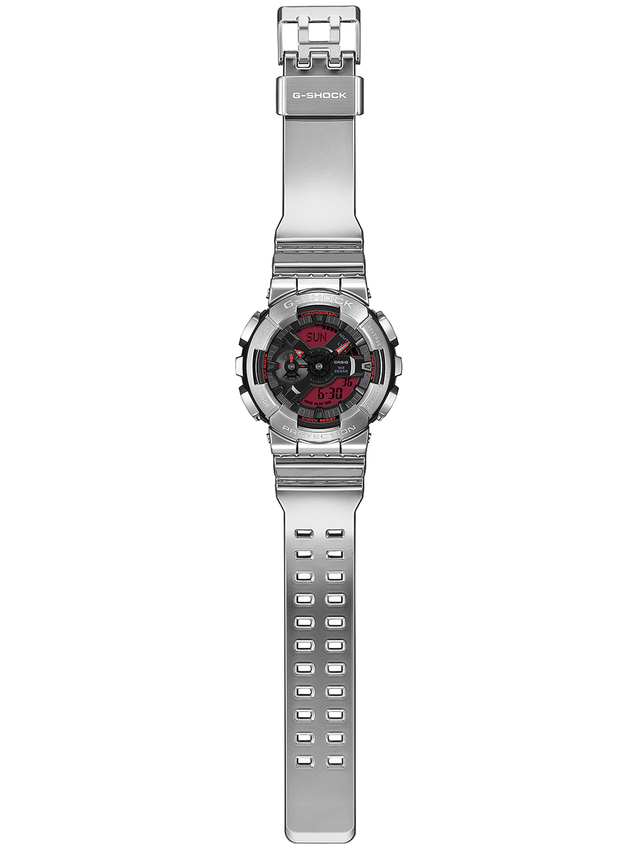 G-SHOCK メタルカバード ファインメタリック シルバー GM-110YRA-8AJF メンズ 腕時計 電池式 ビッグケース カラー液晶 国内正規品 カシオの画像
