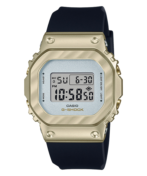 【未使用】 G-SHOCK　GM-S5600BC　レディース 　ゴールド G-SHOCK ミッドサイズ メタルカバード Belle Courb GM-S5600BC-1JF