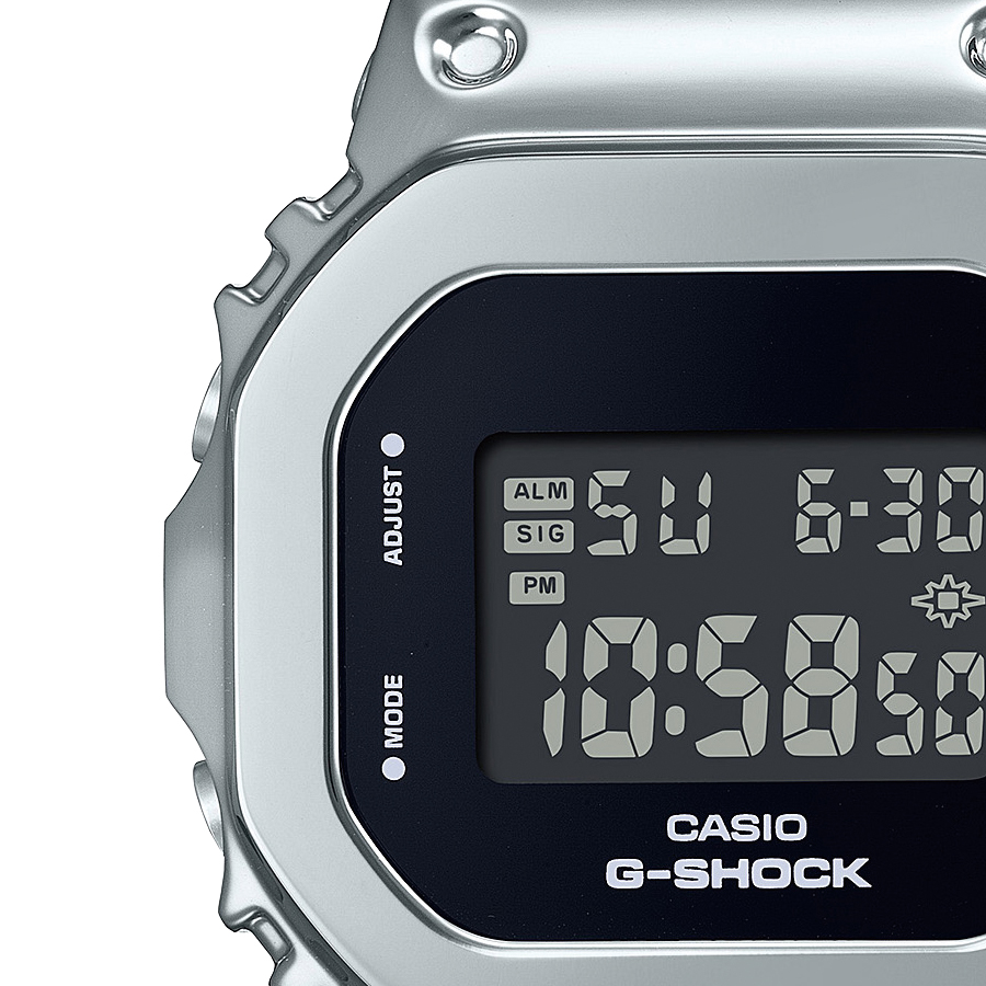 G-SHOCK ミッドサイズ メタルカバード 5600 GM-S5600U-1JF メンズ レディース 腕時計 電池式 デジタル スクエア シルバー  反転液晶 国内正規品