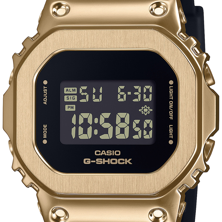 G-SHOCK ミッドサイズ メタルカバード 5600 GM-S5600UGB-1JF メンズ レディース 腕時計 電池式 デジタル スクエア  ゴールド 国内正規品