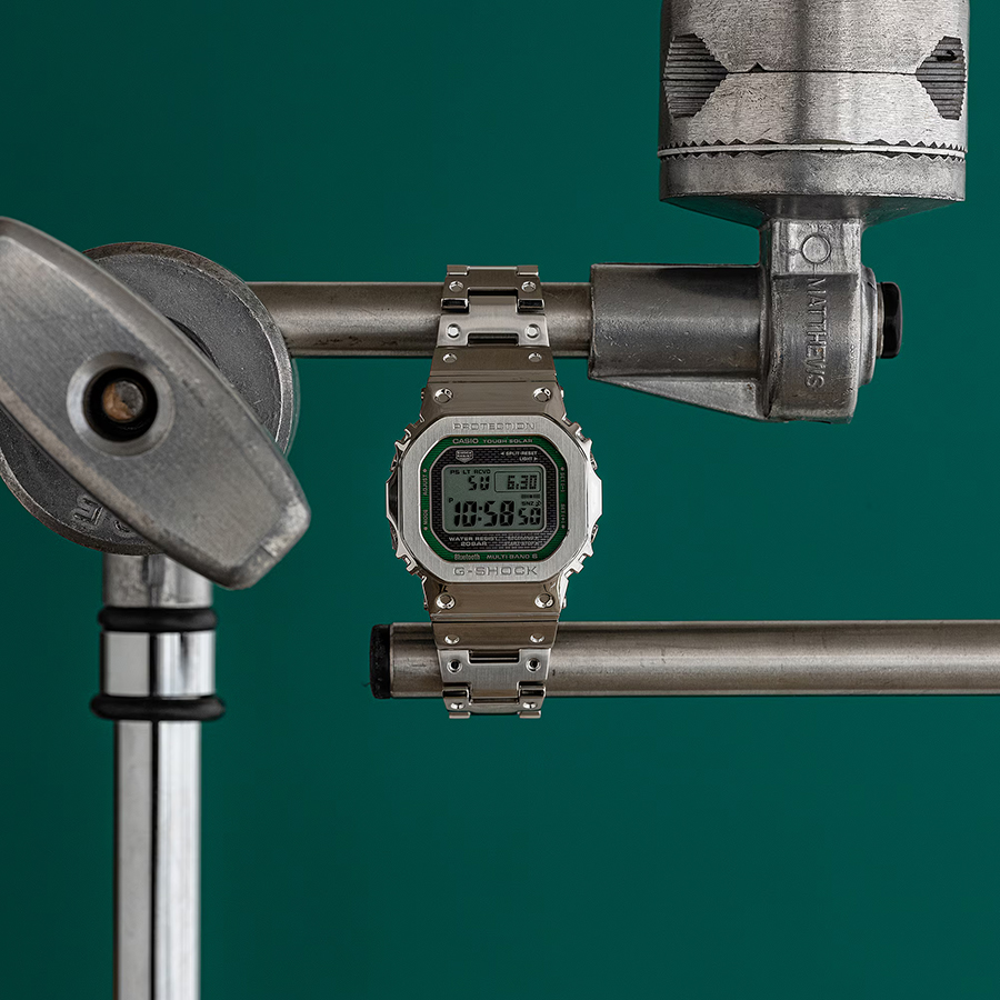 G-SHOCK FULL METAL フルメタル グリーンアクセント GMW-B5000D