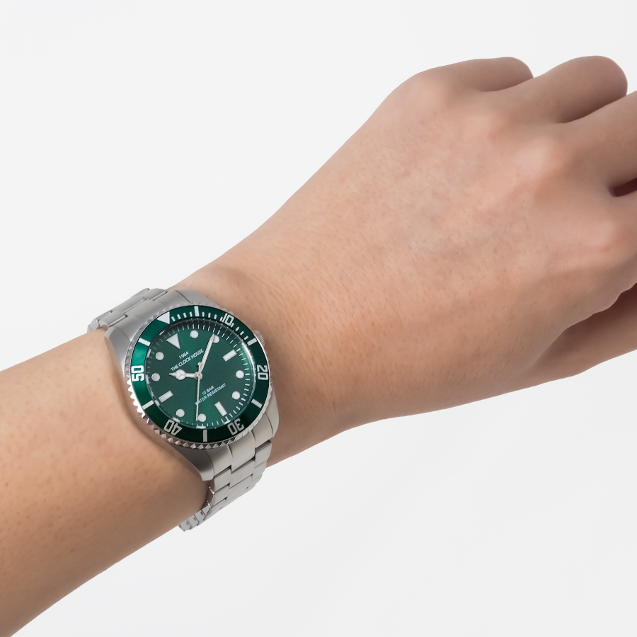 THE CLOCK HOUSE ザ・クロックハウス ダイバーズデザイン グリーン