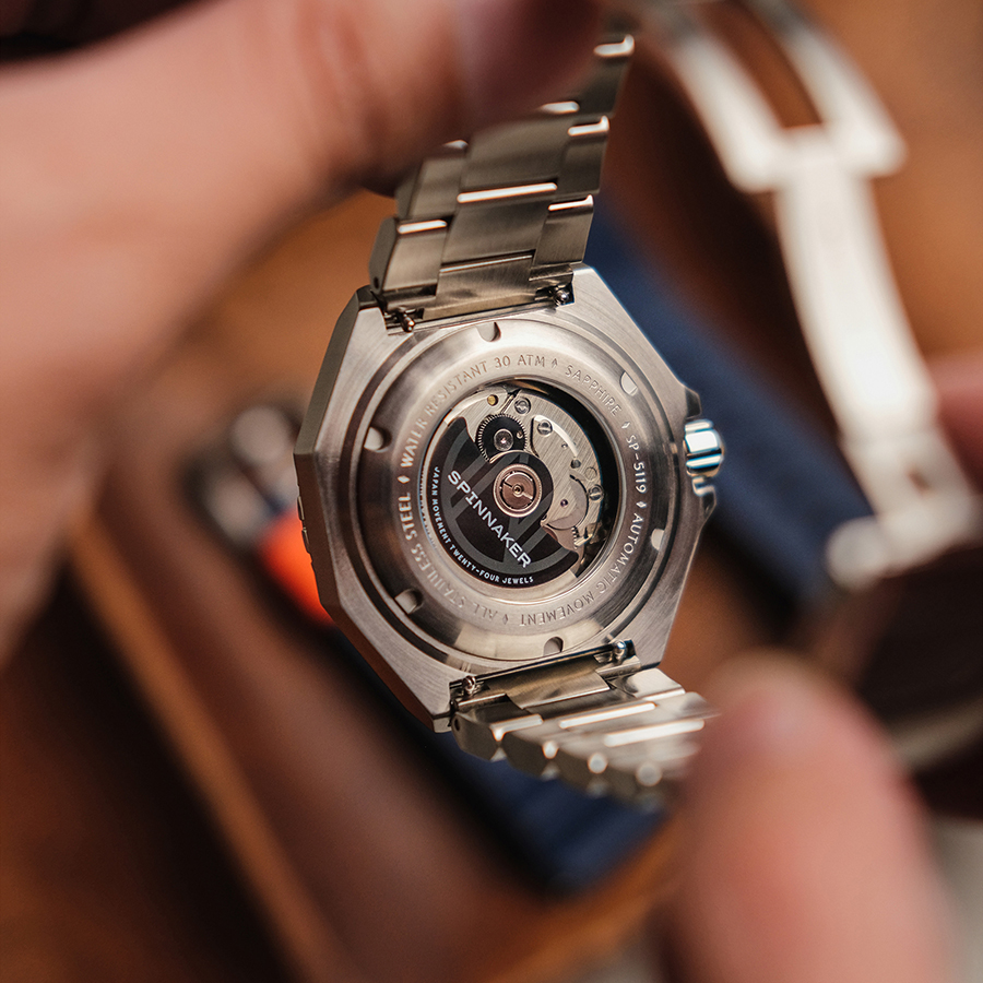 スピニカー DUMAS デュマ GMT SP-5119-22 メンズ 腕時計 機械式 自動巻き 30気圧防水 蓄光 ネイビーダイヤル 替えバント付きの画像