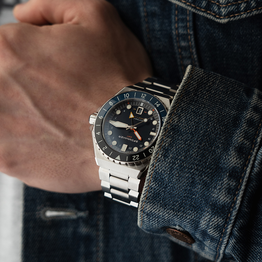 スピニカー DUMAS デュマ GMT SP-5119-22 メンズ 腕時計 機械式 自動巻き 30気圧防水 蓄光 ネイビーダイヤル 替えバント付きの画像