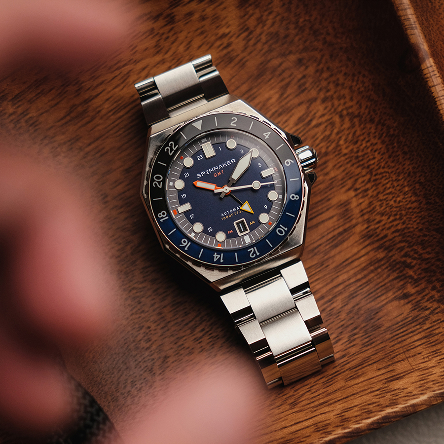 スピニカー DUMAS デュマ GMT SP-5119-22 メンズ 腕時計 機械式 自動巻き 30気圧防水 蓄光 ネイビーダイヤル 替えバント付きの画像