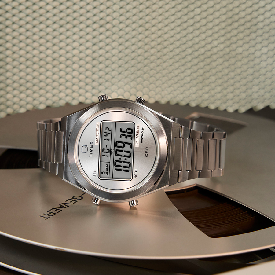 最終値下げ！デッドストック TIMEX 手巻き 3針 腕時計 ラウンド 白文字盤 デッドストック TIMEX 手巻き 3針 腕時計 ラウンド 白文字盤