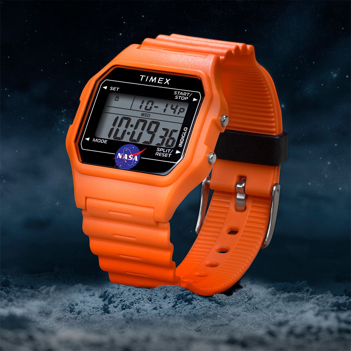 TIMEX 1854 T2N707 クロノグラフ　 腕時計 オレンジ 　稼動中 TIMEX 1854 T2N707 クロノグラフ 腕時計 オレンジ 稼動中 TIMEX 1854