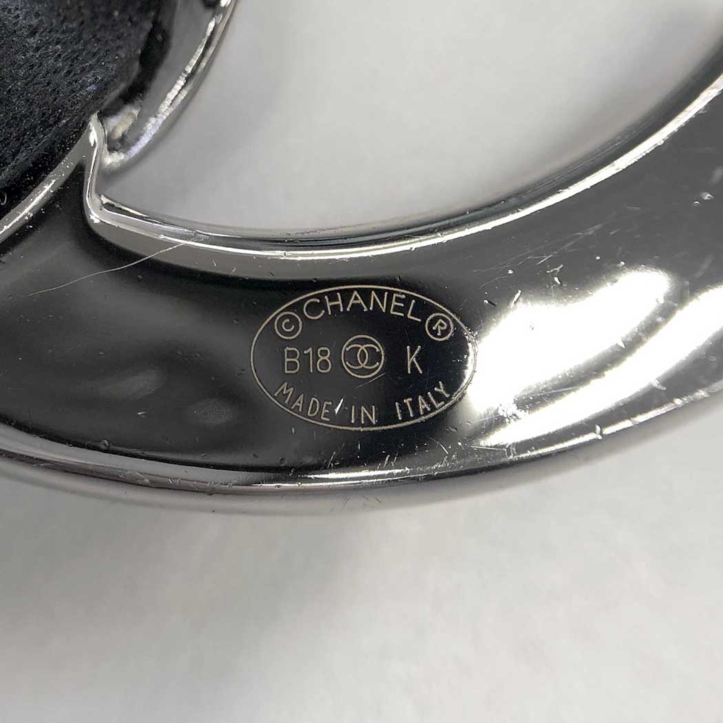 CHANEL（シャネル） ラインストーン ココマーク ブローチ B18K メタル
