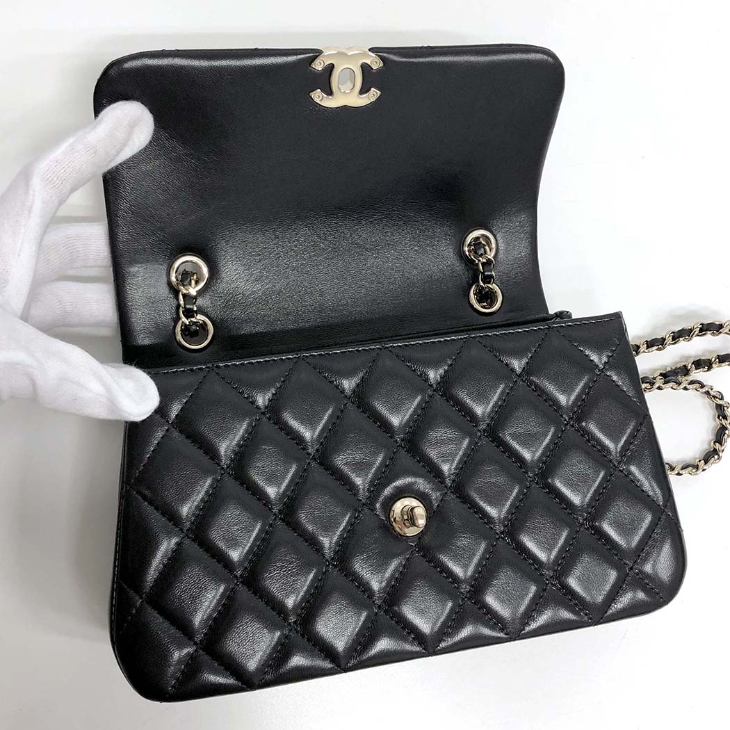 CHANEL Wフラップショルダーバッグ CHANEL シャネル Wフラップ ブランドオフ エキゾチックレザー