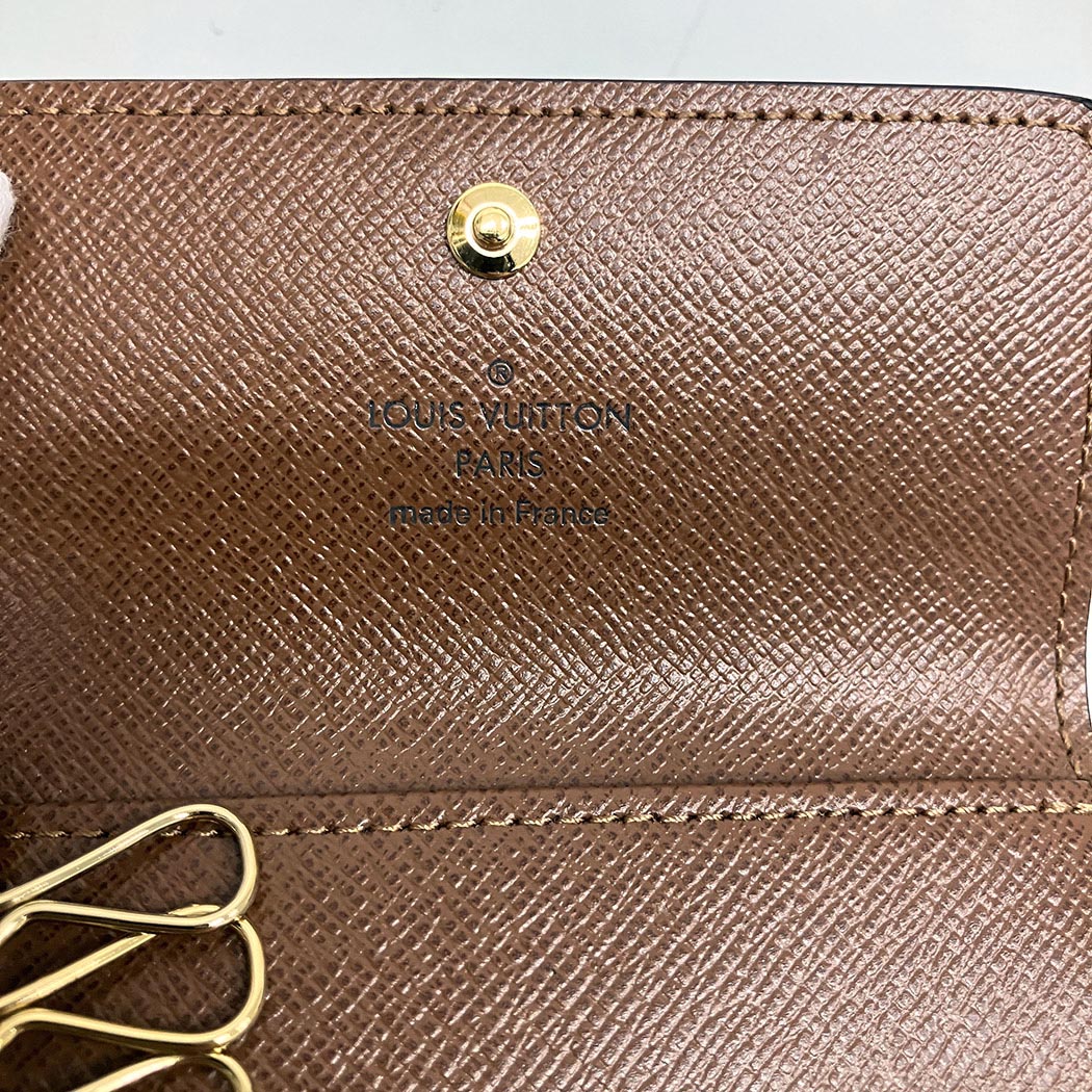 LOUIS VUITTON（ルイ・ヴィトン） ミュルティクレ4 M69517 キーケース