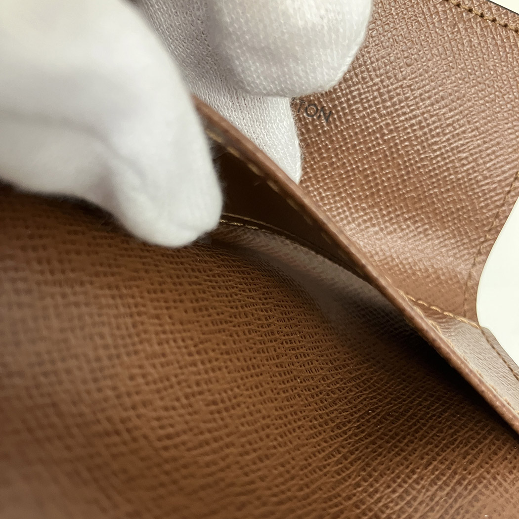 LOUIS VUITTON（ルイ・ヴィトン） ミュルティクレ4 M69517 キーケース