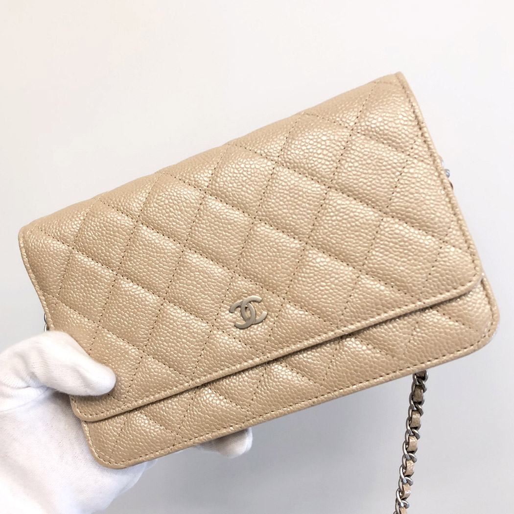 CHANEL マトラッセ チェーンウォレット キャビアスキン レザー 