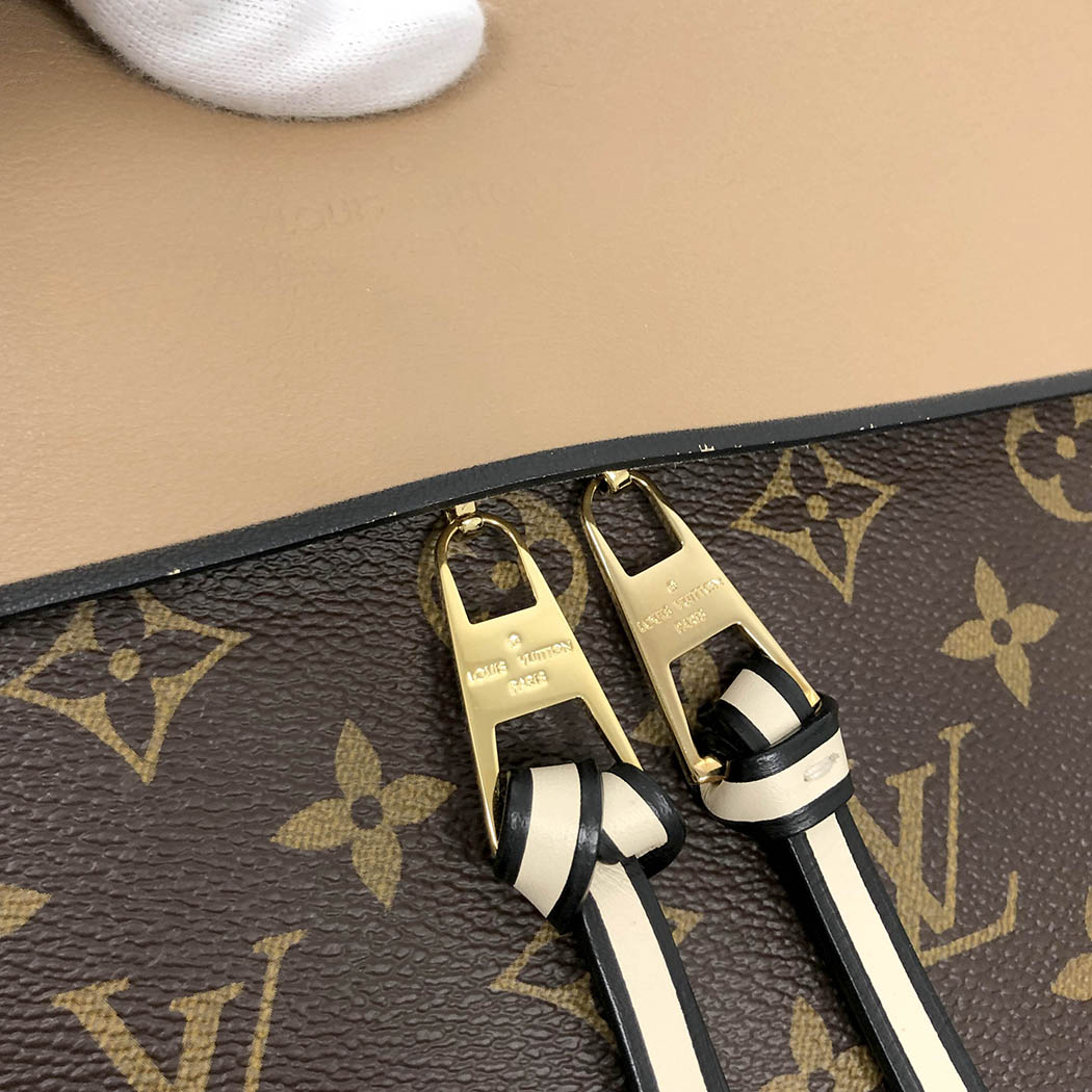 LOUIS VUITTON（ルイ・ヴィトン） テュイルリーブザス M44272