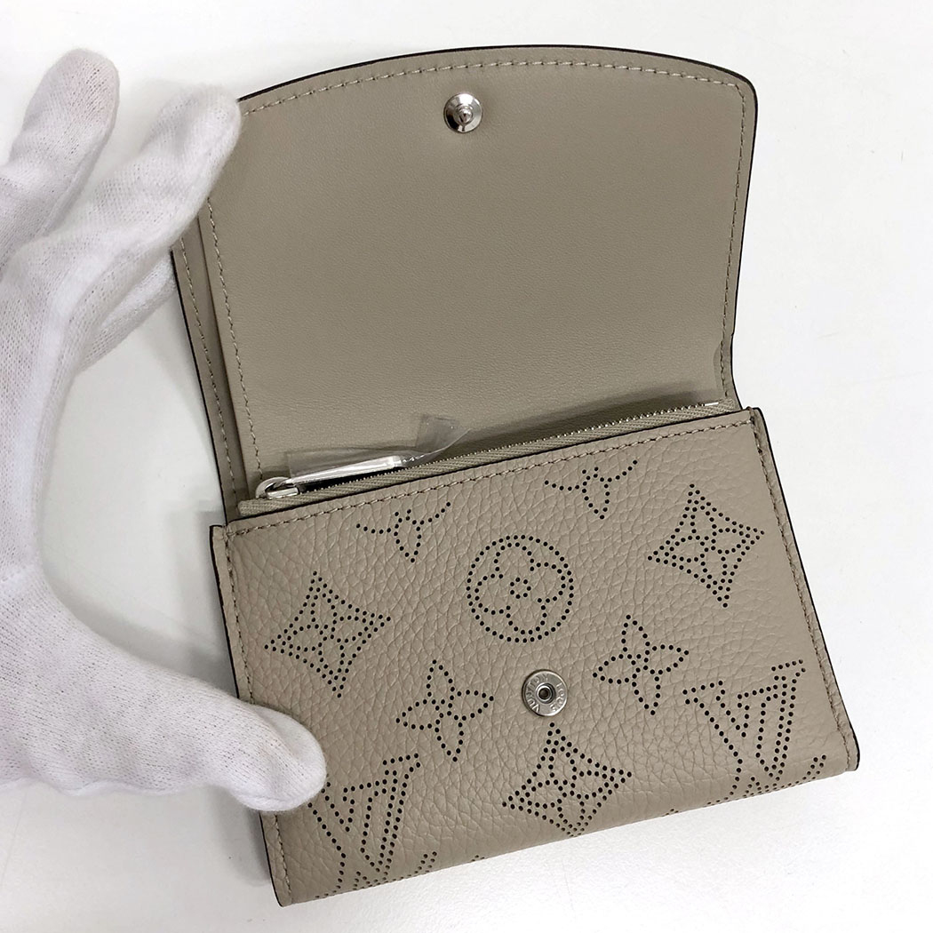 LOUIS VUITTON ポルトフォイユ ヴィクトリーヌ M82680