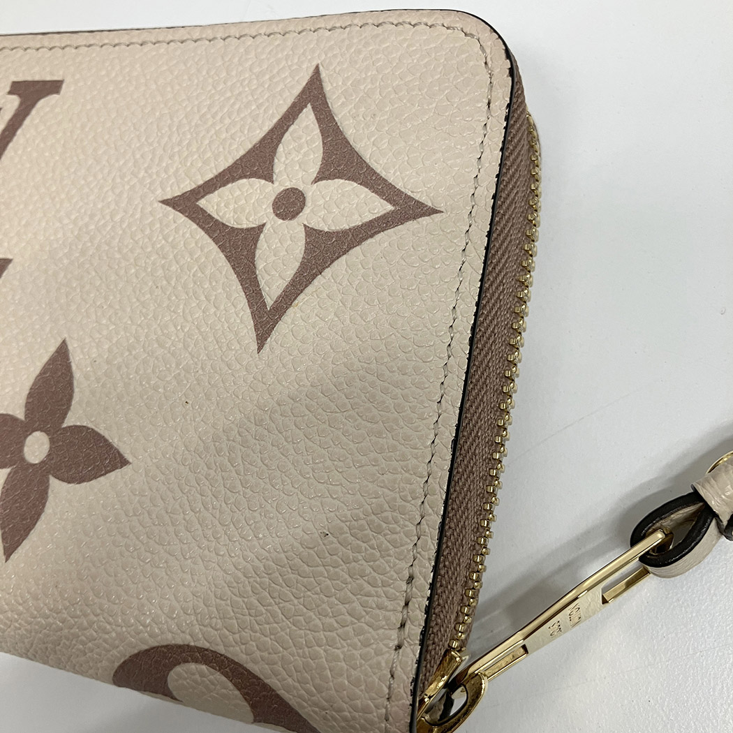 LOUIS VUITTON（ルイ・ヴィトン） ジッピーウォレット M80116