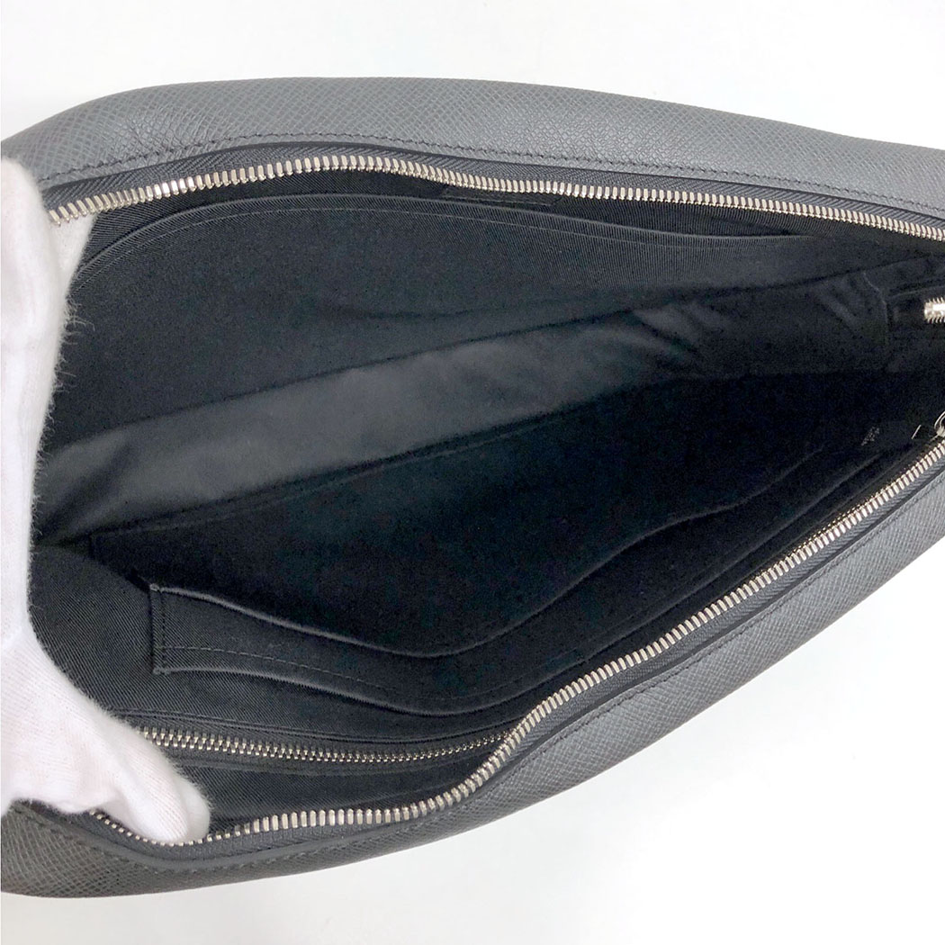 LOUIS VUITTON（ルイ・ヴィトン） ポルトドキュマンビジネス M30643