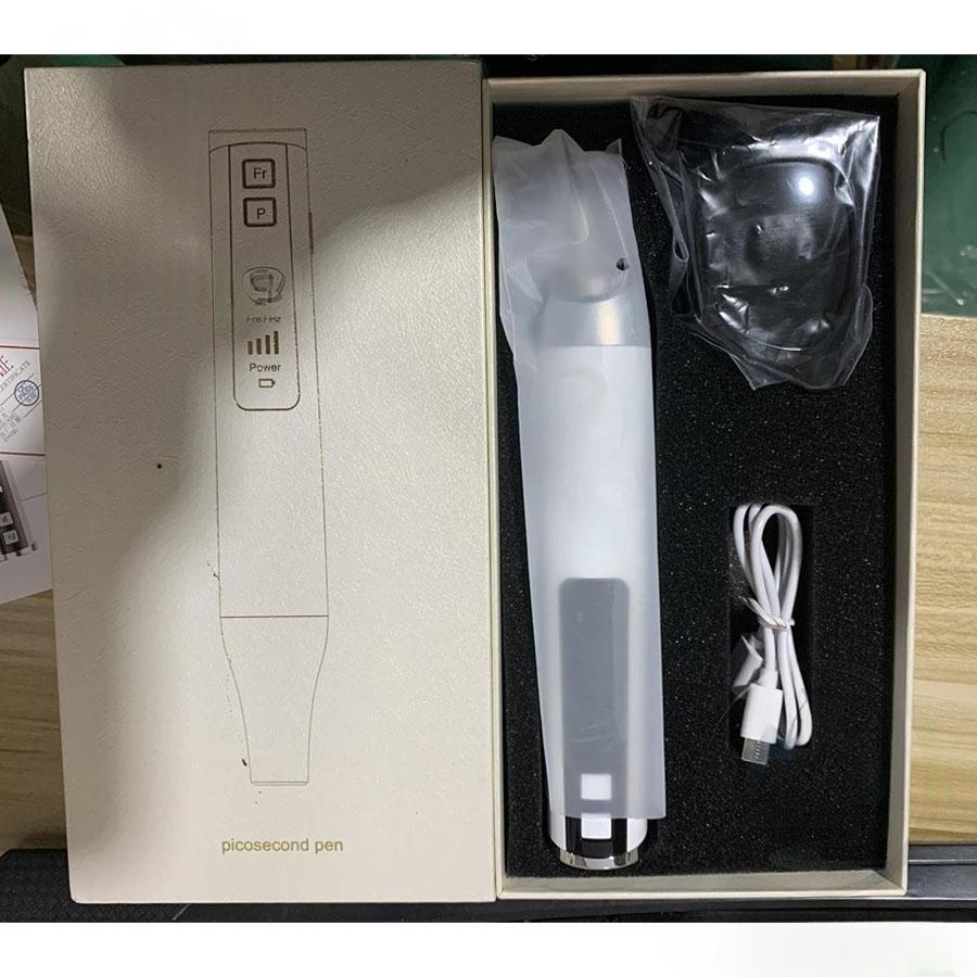 価格依頼変更中【美品】ピコレーザー美顔器 PICOSECOND DEVICE 価格依頼変更中【美品】ピコレーザー美顔器 PICOSECOND DEVICE