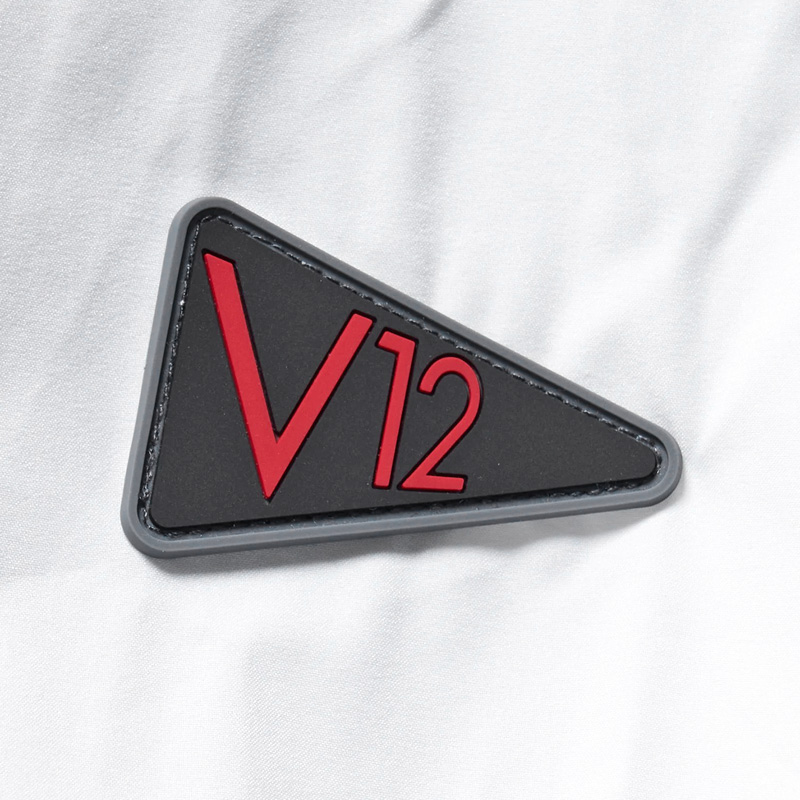 V12（ヴィ・トゥエルヴ） ゴルフ レディース 長袖 ブルゾン CRAZY