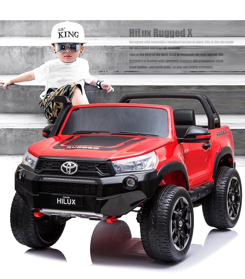 乗用玩具 乗用ラジコン TOYOTA HILUX RUGGED X トヨタ ハイラックス ラギッド 2人乗り 大型4WD ライセンス 乗用ラジコンカー  電動ラジコン 乗用ラジコンカー